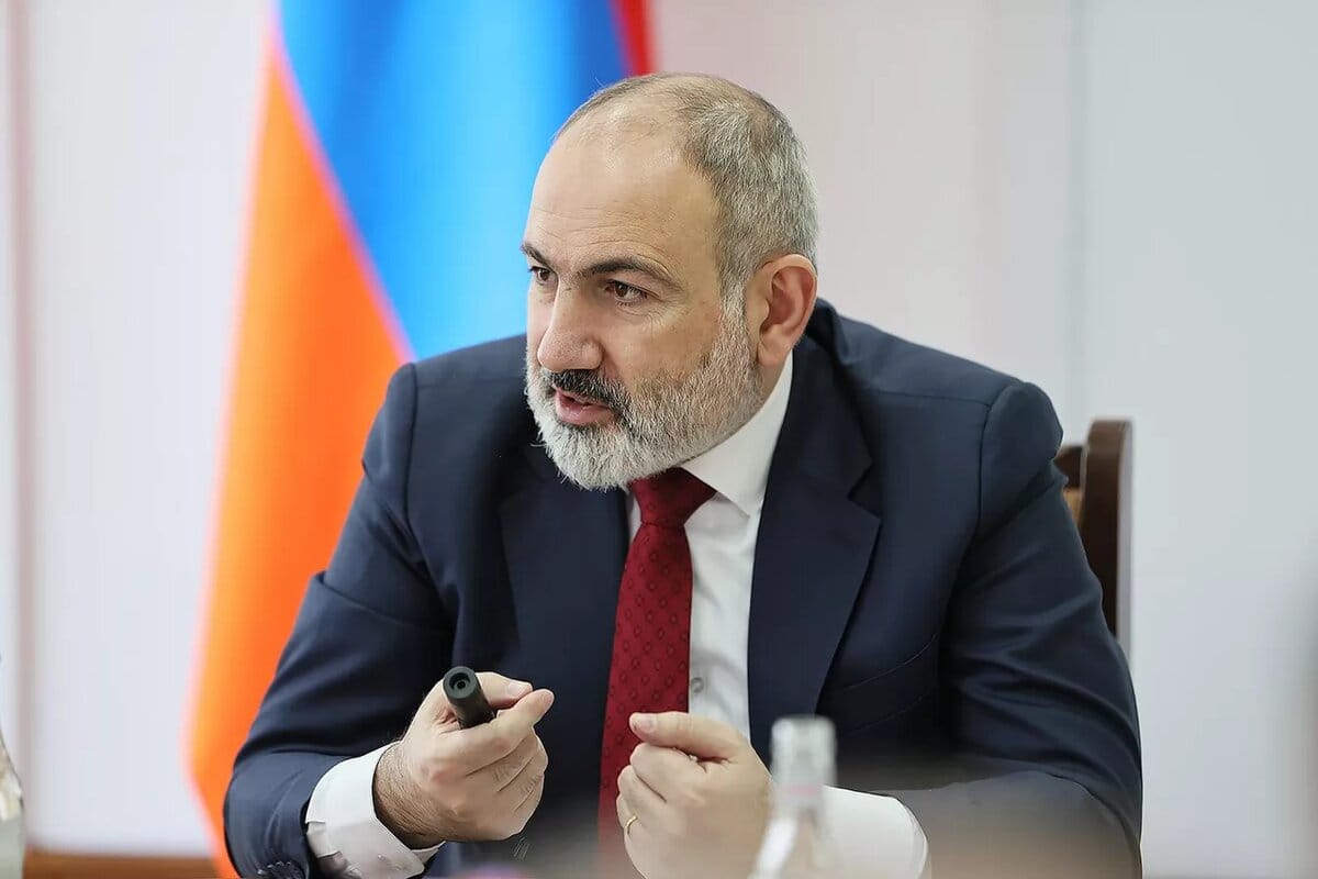 Пашинян заявил о заморозке участия Армении в ОДКБ