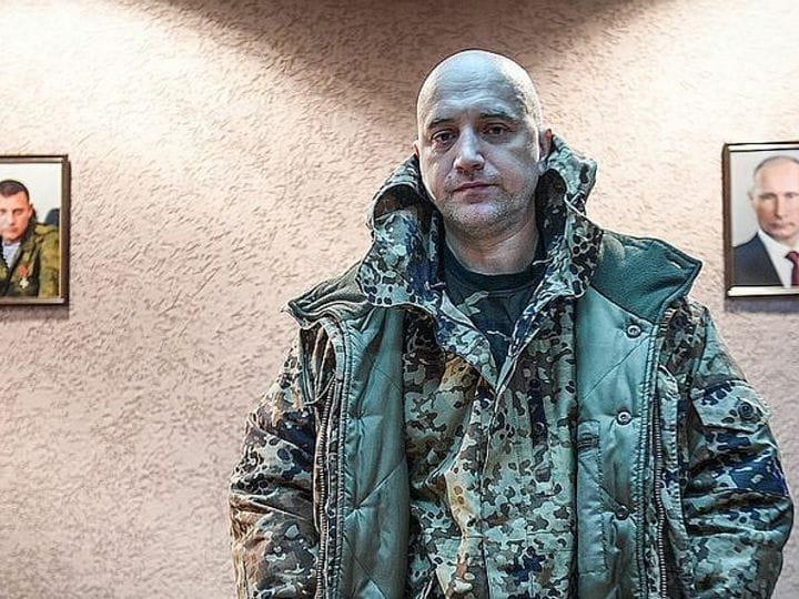 Прилепин подписал контракт с Росгвардией и поехал воевать в Украину