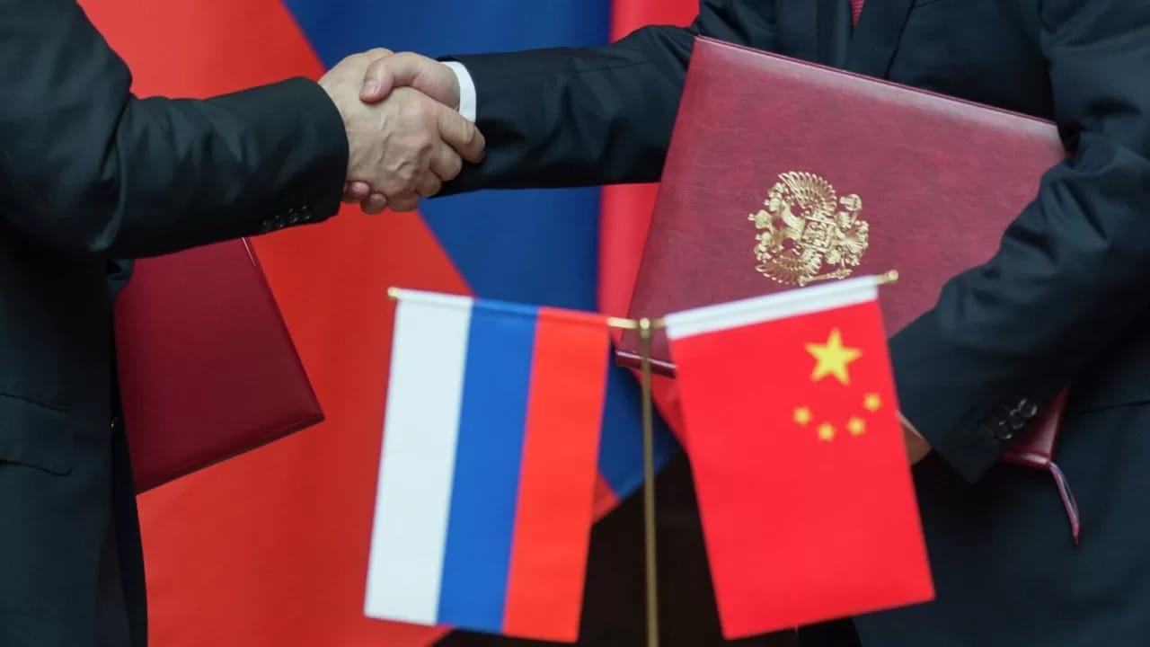 США и ЕС введут санкции и экспортный контроль против китайских фирм, поставляющих товары двойного назначения в РФ — замминистра финансов США