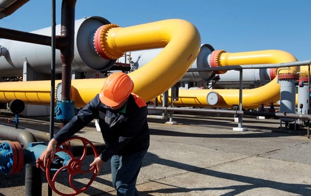 Bloomberg: Польша готова помочь Украине с электричеством на фоне угроз Словакии